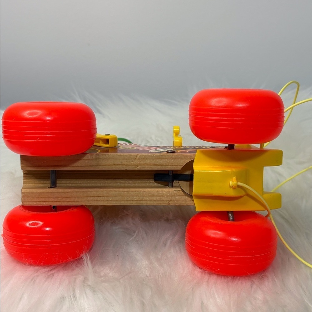 (189)Fisher-Price Jalopy Clown Toy with Red and Yellow Accents - Picture 4 of 7